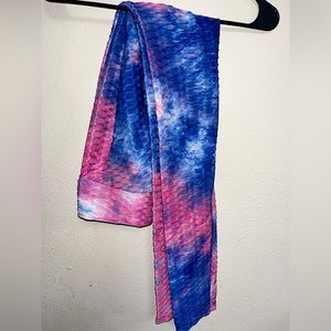 Colorful High Waisted tye dye workout scrunch butt leggings.